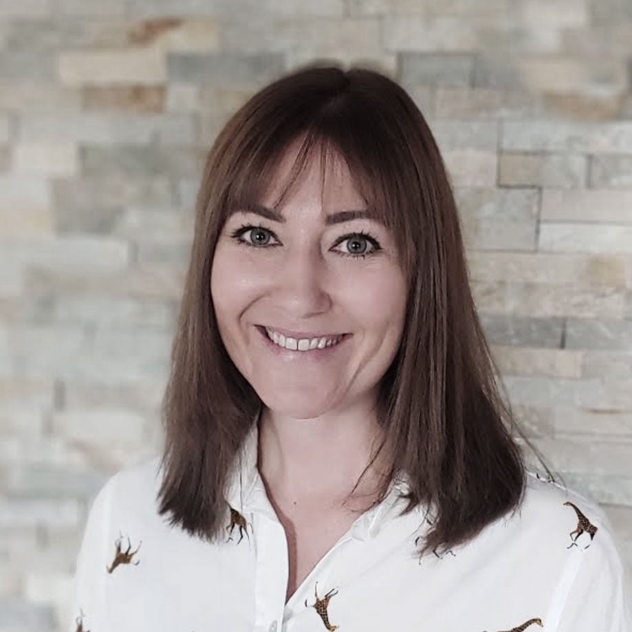 Anna Dmitrieva Acupuncturist